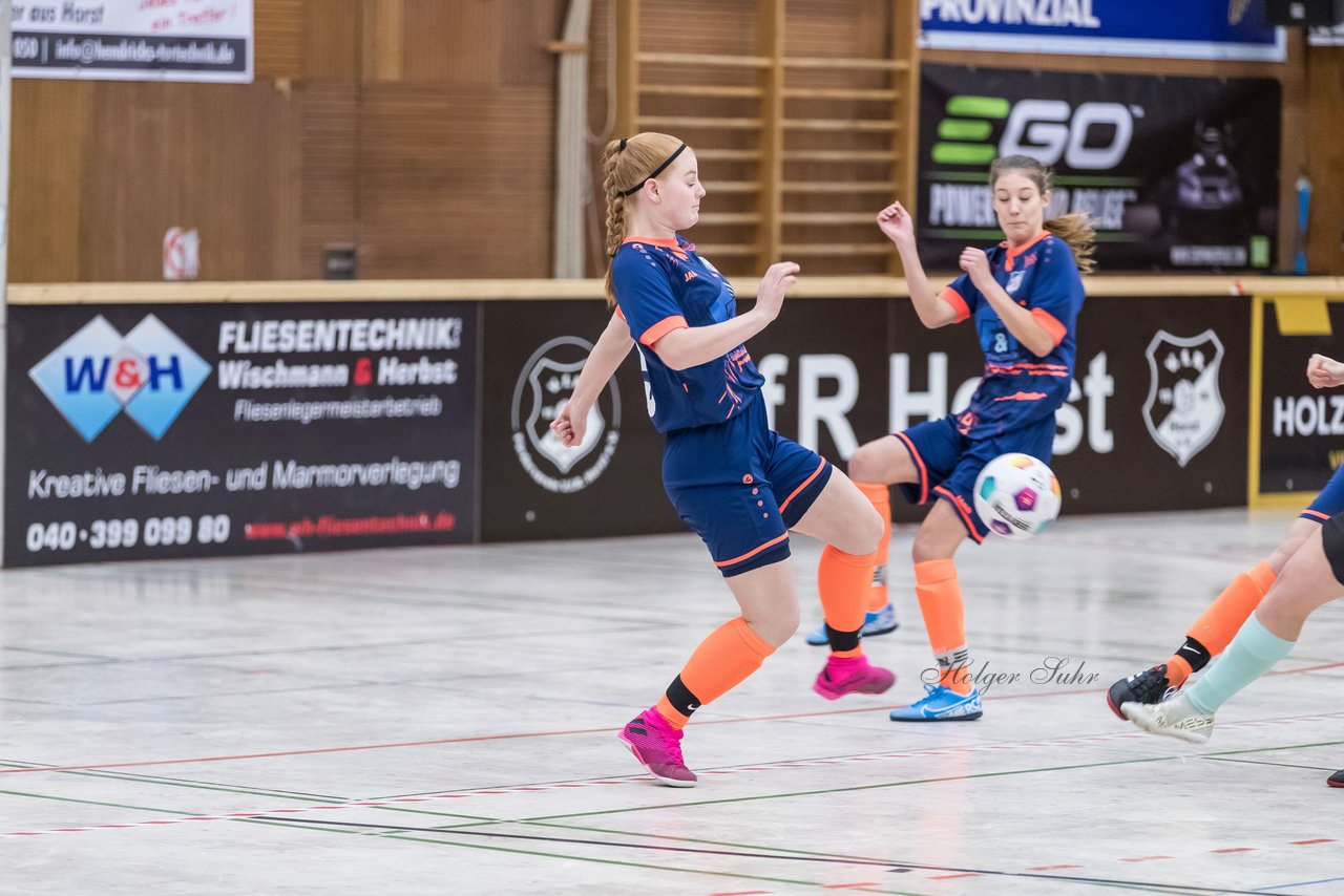 Bild 245 - VR Bank Cup Horst